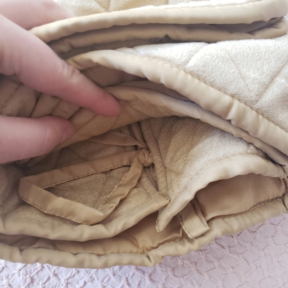 The Christmas Shoppe Plush Beige Tree Skirt - Picture 8 of 9